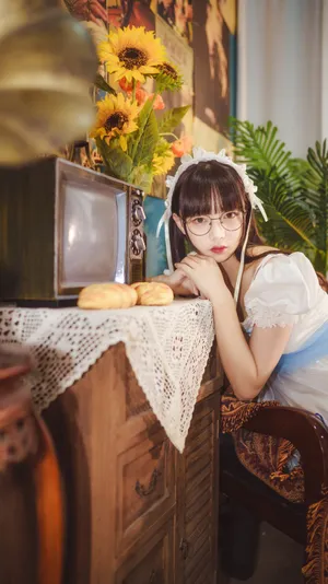 沈莹萝莉装甜美性感写真_2