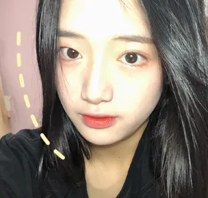 胡馨尹甜美生活自拍照图片_6