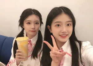 胡馨尹甜美生活自拍照图片_9