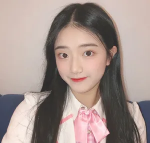 胡馨尹甜美生活自拍照图片_11