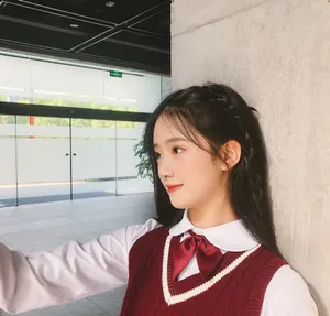 胡馨尹学院风校服写真_3
