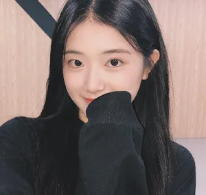 胡馨尹日常自拍照图片_2