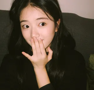 胡馨尹日常自拍照图片_3