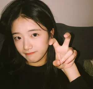 胡馨尹日常自拍照图片_4