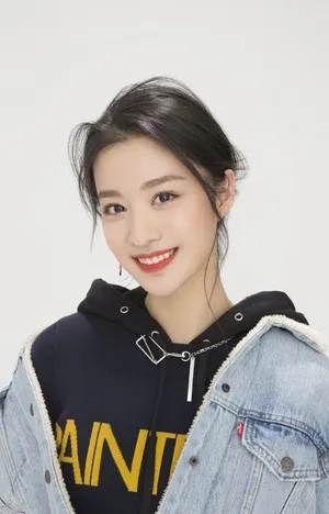 王楚然时尚写真图片