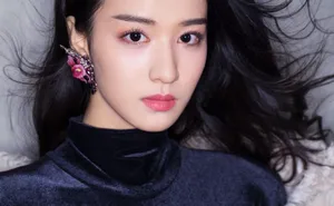 王楚然成熟魅力写真图片_1