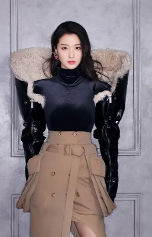 王楚然成熟魅力写真图片_2