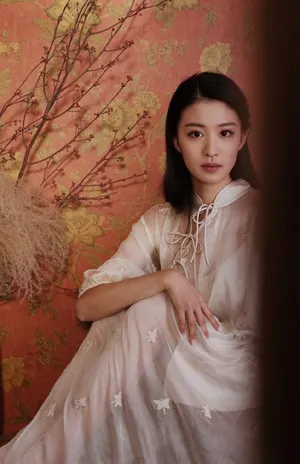 王楚然复古典雅写真图片_4