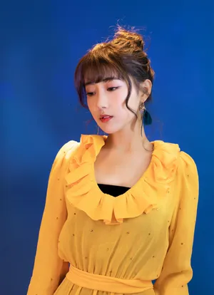 李艺彤性感靓丽写真图片