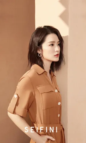 李沁轻盈少女风写真图片_13