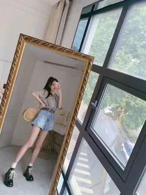 黄一琳高马尾私服自拍照图片