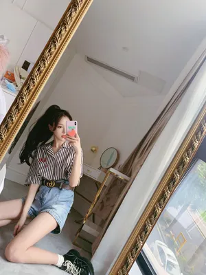 黄一琳高马尾私服自拍照图片_3