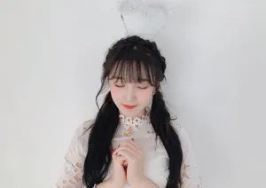 宋雨琦清新俏皮自拍图片_3