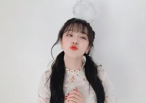 宋雨琦清新俏皮自拍图片_4