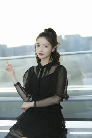 孙嘉琪透视薄纱性感写真图片_2