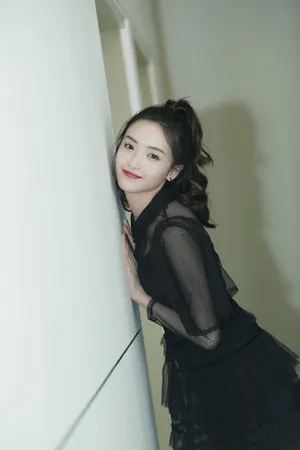 孙嘉琪透视薄纱性感写真图片_3