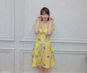 张嘉倪花裙性感写真图片