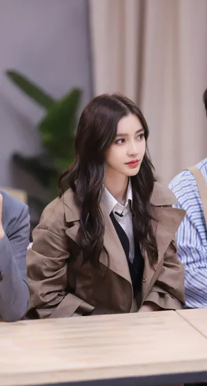 angelababy《巧手神探》甜美剧照图片_2
