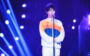 华晨宇歌手第八季彩排花絮照图片_3