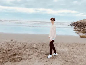 陈立农治愈系海边写真图片_2