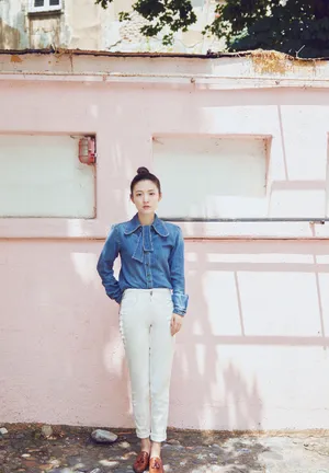 吴倩甜美元气写真图片_2