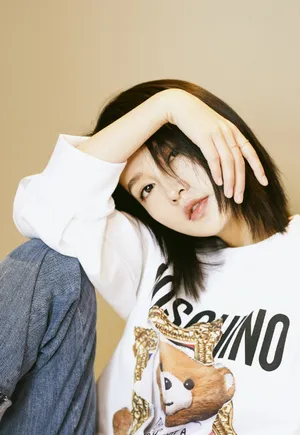 李沁清爽短发写真图片_1