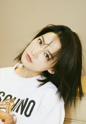 李沁清爽短发写真图片_3
