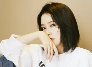 李沁清爽短发写真图片_6