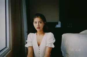 万籽麟透视蕾丝迷人性感写真_5