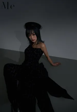 何泓姗时尚甜酷写真图片_4