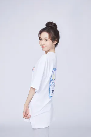 郑合惠子清新少女风写真图片_2