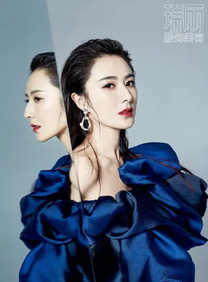 薇娅性感妩媚时尚写真大片_10