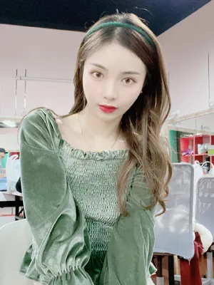 许杨玉琢自拍照图片_12