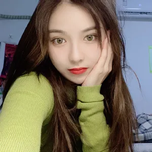 许杨玉琢牛油果上衣甜美自拍照图片_5