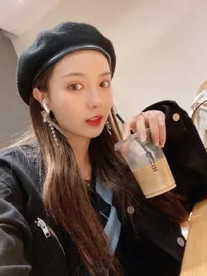 许杨玉琢小清新毛衣甜美照片_6