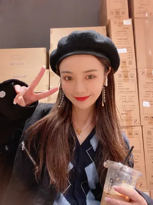 许杨玉琢小清新毛衣甜美照片_8