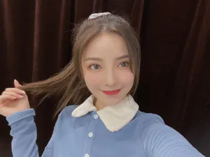 许杨玉琢生活自拍照图片_8