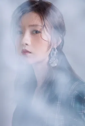 傅晶格子西装魅力写真图片_2