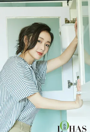 高叶性感女人味写真图片第1张