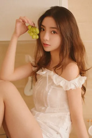 许杨玉琢清新性感私房照写真