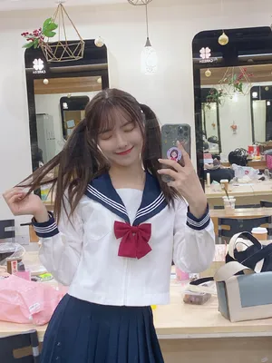许杨玉琢海军制服性感迷人写真_8