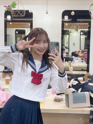 许杨玉琢海军制服性感迷人写真_9