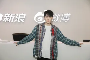 虞祎杰暖心绅士生活照图片_4