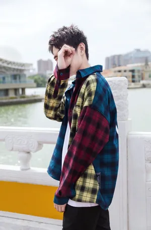 虞祎杰休闲装时尚写真图片_5