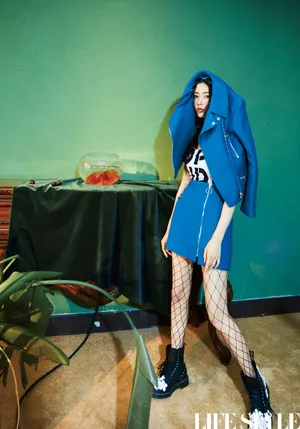 张天爱波浪卷性感妩媚写真图片_3