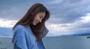 陈瑶优雅迷人海边写真图片_7