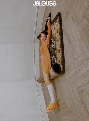 章若楠时尚复古写真大片_6