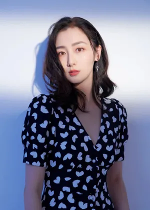 叶青时尚魅力写真大片_1