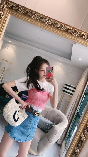 黄一琳单马尾私服自拍照图片_8