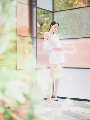 孙怡抹胸上衣性感写真图片_4